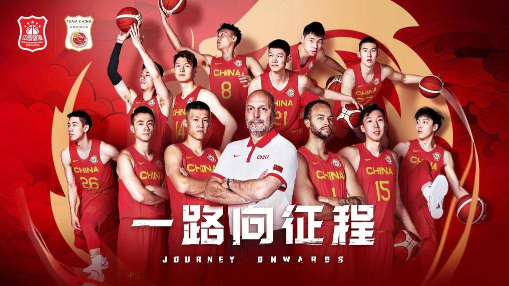 2023年，美国新当局所奉行的“人类断根打算”迎来了第六个年初。剑走偏锋的极端政策，旨在按捺延续上升的掉业率和犯法率，在此时代却也有愈来愈多的无辜之人遇害，而富人们则斟好杯中酒，大腹便便赏识乃至以看似崇高优雅的姿态介入一年一度的搏斗狂欢。在年夜搏斗行将起头之际，面对分手的情侣谢恩（Zach Gilford 饰）和莉兹（Kiele Sanchez 饰）的车在路上抛锚，他们忙乱不安地寻觅躲身之地。方才掉往最主要亲人的伊娃（Carmen Ejogo 饰）及其女儿卡莉（Zoë Soul 饰）躲在家中亦不免恶运临头，关头时刻母女被逡巡在城市巷尾的中士（弗兰克•格里罗 Frank Grillo 饰）救下，与此同时谢恩和莉兹也鬼使神差搭上了中士的车。                                  　　新仇宿恨和对世界的各类愤激不满，在这个夜晚集中爆发，懦弱的生命面对最惨烈的考验……
